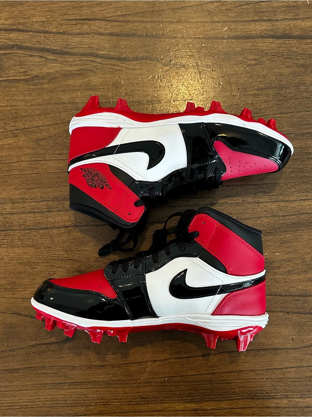 Air Jordan 1 Mid TD Football Cleats Bred Toe Style FJ6805-601 Men’s Size 10